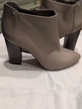 Circus by Sam Edelman Taupe Block Heel Ankle Booties